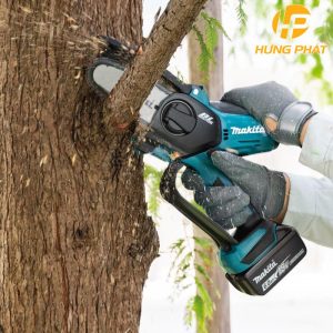 Máy cưa cành dùng pin Makita DUC101SF01 (100MM/BL)(18V)Kèm 01 pin + 1 sạc Máy cưa cành dùng pin Makita DUC101SF01 (100MM/BL)(18V)Kèm 01 pin + 1 sạc