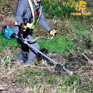 Máy cắt cỏ dùng pin Makita UR013GZ01 (BL)(40V MAX) Máy cắt cỏ dùng pin Makita UR013GZ01 (BL)(40V MAX)