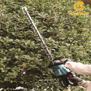 Máy tỉa hàng rào dùng pin Makita DUH507Z (500MM)(18V) không kèm pin, sạc Máy tỉa hàng rào dùng pin Makita DUH507Z (500MM)(18V) không kèm pin, sạc