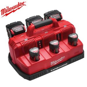 Milwaukee M18 USB PS HJ2 – Bộ chuyển đổi pin 18V sang USB Milwaukee M18 USB PS HJ2 – Bộ chuyển đổi pin 18V sang USB