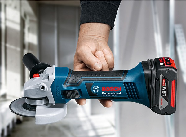 Máy mài góc Bosch GWS 18V-15 PSC (SOLO) 125mm MỚI Máy mài góc Bosch GWS 18V-15 PSC (SOLO) 125mm MỚI