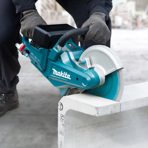 CE003GZ01 Máy Cắt Bê Tông Dùng Pin(230MM/BL)(40V MAX) - (Chưa Kèm Pin, Sạc) CE003GZ01 Máy Cắt Bê Tông Dùng Pin(230MM/BL)(40V MAX) - (Chưa Kèm Pin, Sạc)