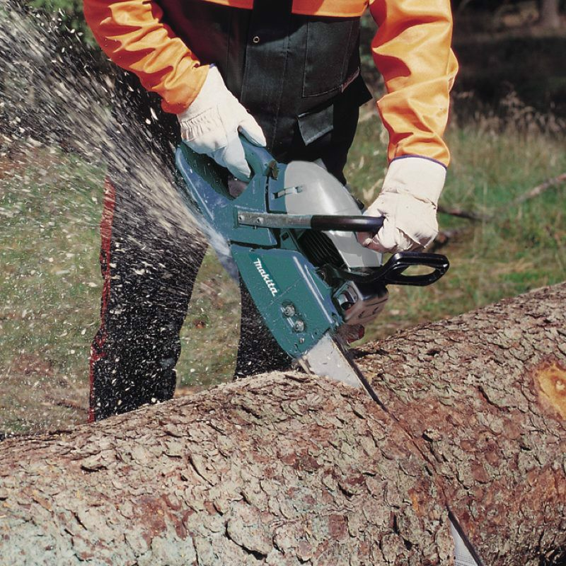 Máy Cưa Xích Chạy Xăng Makita (32ML/400MM/2 Thì) - EA3200S40B Máy Cưa Xích Chạy Xăng Makita (32ML/400MM/2 Thì) - EA3200S40B