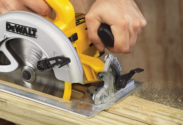 Máy cưa đĩa Dewalt DCS391N( không kèm pin, sạc) Máy cưa đĩa Dewalt DCS391N( không kèm pin, sạc)