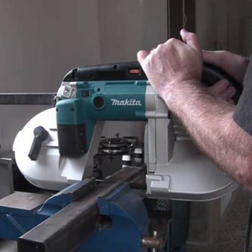 Máy Cưa Vòng Makita: Sự Hỗ Trợ Đáng Tin Cậy Cho Nghề Mộc Máy Cưa Vòng Makita: Sự Hỗ Trợ Đáng Tin Cậy Cho Nghề Mộc