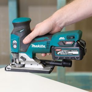 Máy cưa lọng dùng pin Makita JV001GZ (BL)(40V MAX)( không kèm pin sạc) Máy cưa lọng dùng pin Makita JV001GZ (BL)(40V MAX)( không kèm pin sạc)