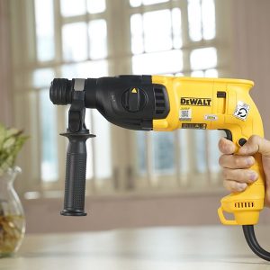 Máy khoan búa Dewalt D25033K-B1 Máy khoan búa Dewalt D25033K-B1