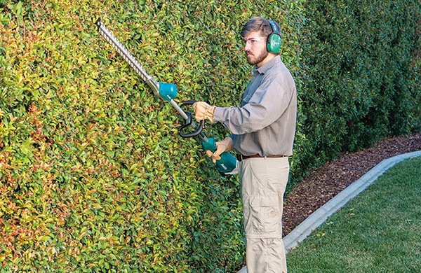 Kéo cắt cành dùng pin Bosch 06008B2100 Kéo cắt cành dùng pin Bosch 06008B2100