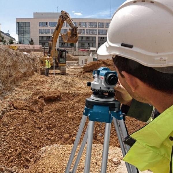 Máy thủy bình Bosch GOL 26D Professional (không bao gồm phụ kiện) Máy thủy bình Bosch GOL 26D Professional (không bao gồm phụ kiện)