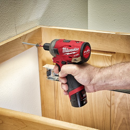 Máy vặn vít thủy lực Milwaukee M12 FQID-0C (bare) Máy vặn vít thủy lực Milwaukee M12 FQID-0C (bare)